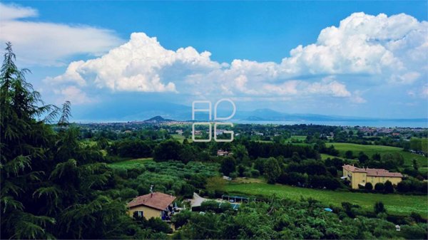 casa indipendente in vendita a Soiano del Lago