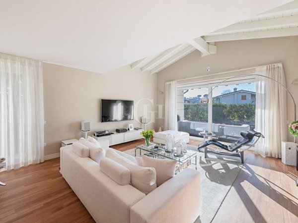 casa indipendente in vendita a Soiano del Lago