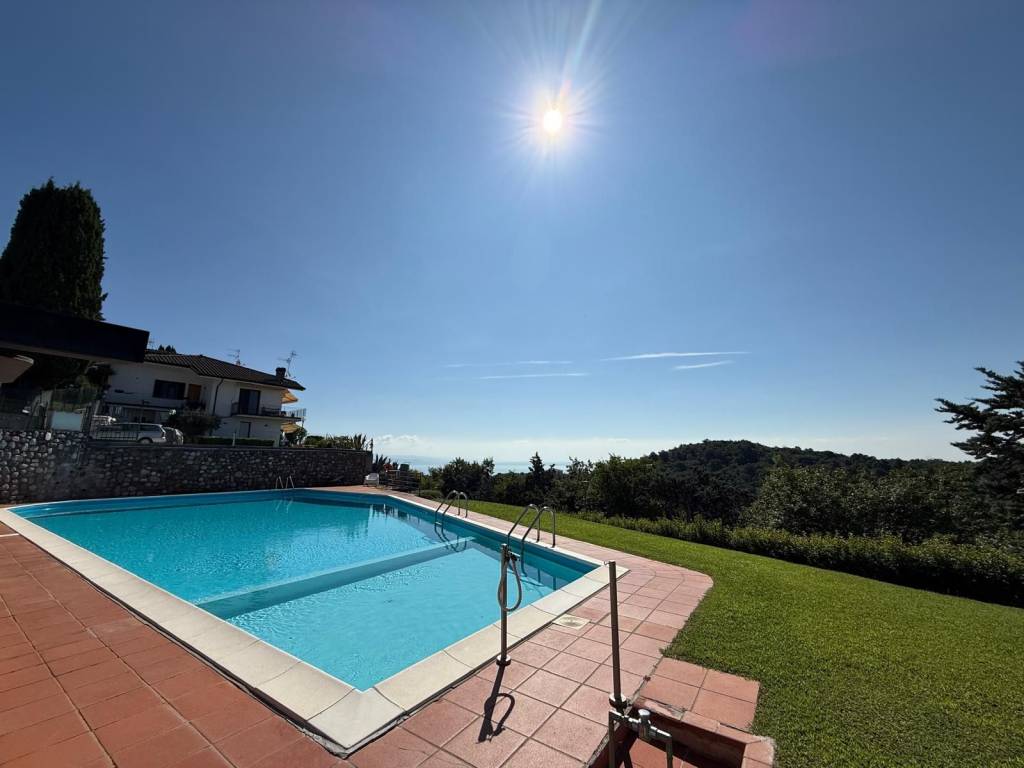 appartamento in vendita a Soiano del Lago