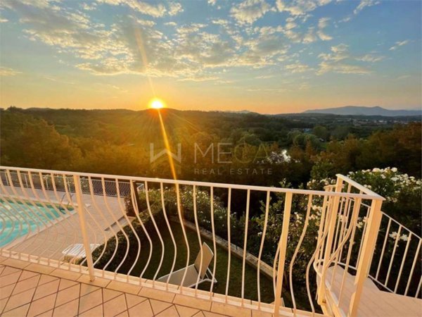 casa indipendente in vendita a Soiano del Lago