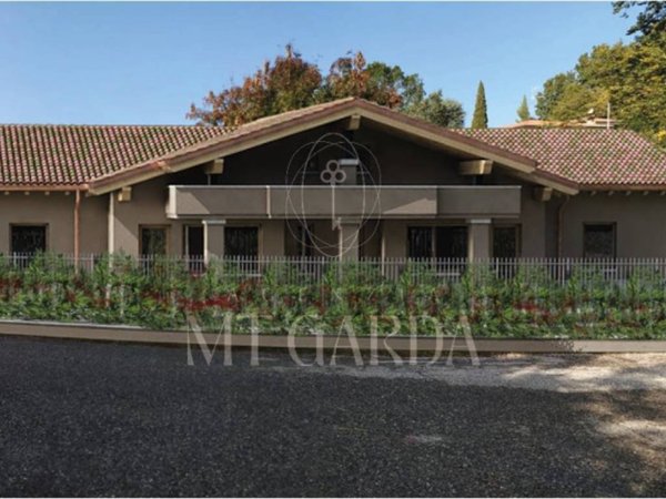 casa indipendente in vendita a Soiano del Lago