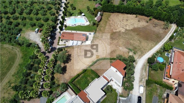 terreno edificabile in vendita a Soiano del Lago