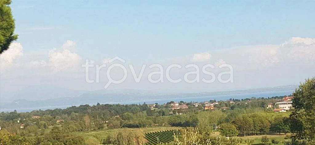 casa indipendente in vendita a Soiano del Lago