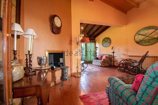 casa indipendente in vendita a Soiano del Lago