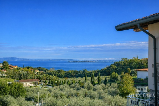 appartamento in vendita a Soiano del Lago