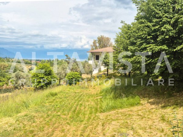 casa indipendente in vendita a Soiano del Lago