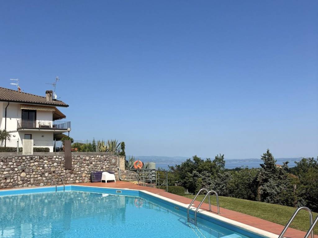 appartamento in vendita a Soiano del Lago