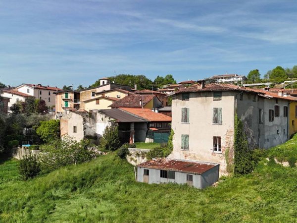 casa indipendente in vendita a Soiano del Lago