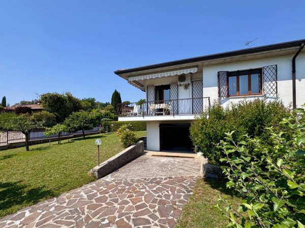 casa indipendente in vendita a Soiano del Lago