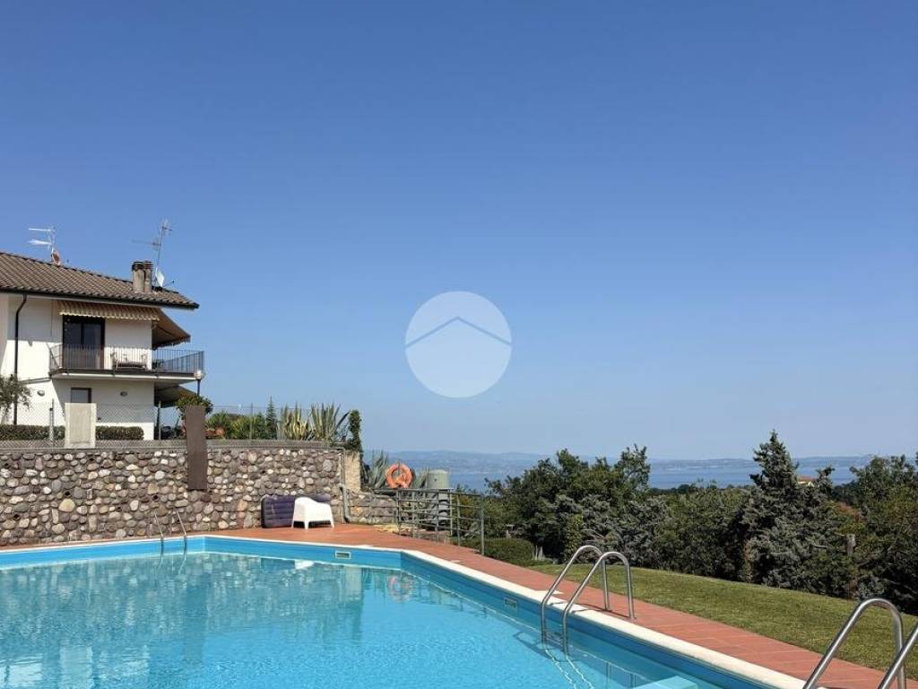 appartamento in vendita a Soiano del Lago