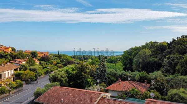 terreno edificabile in vendita a Soiano del Lago