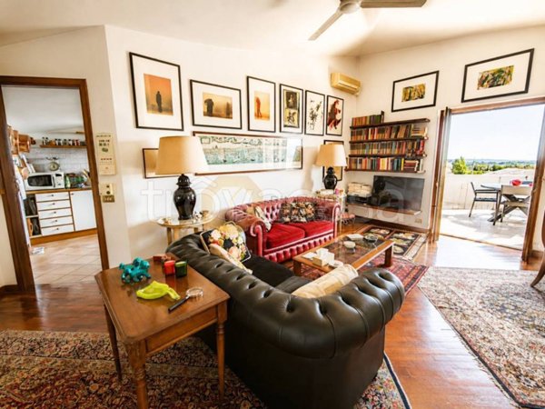 casa indipendente in vendita a Soiano del Lago