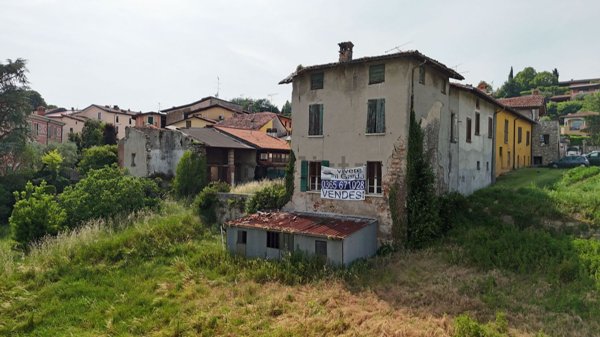 quadrivano in vendita a Soiano del Lago