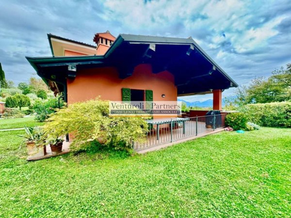 casa indipendente in vendita a Soiano del Lago