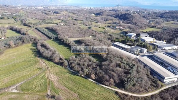 terreno in vendita a Soiano del Lago