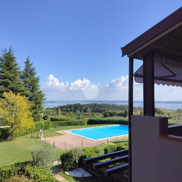 casa indipendente in vendita a Soiano del Lago