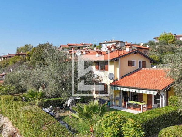casa indipendente in vendita a Soiano del Lago