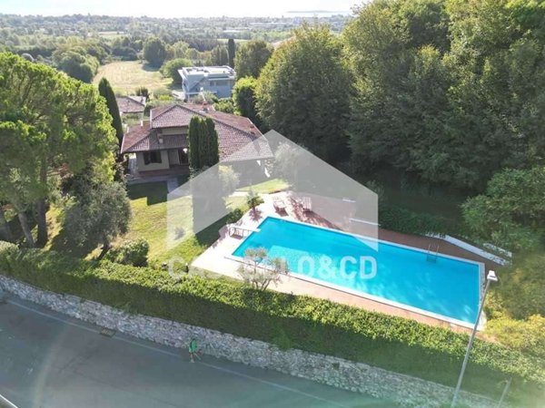 casa indipendente in vendita a Soiano del Lago