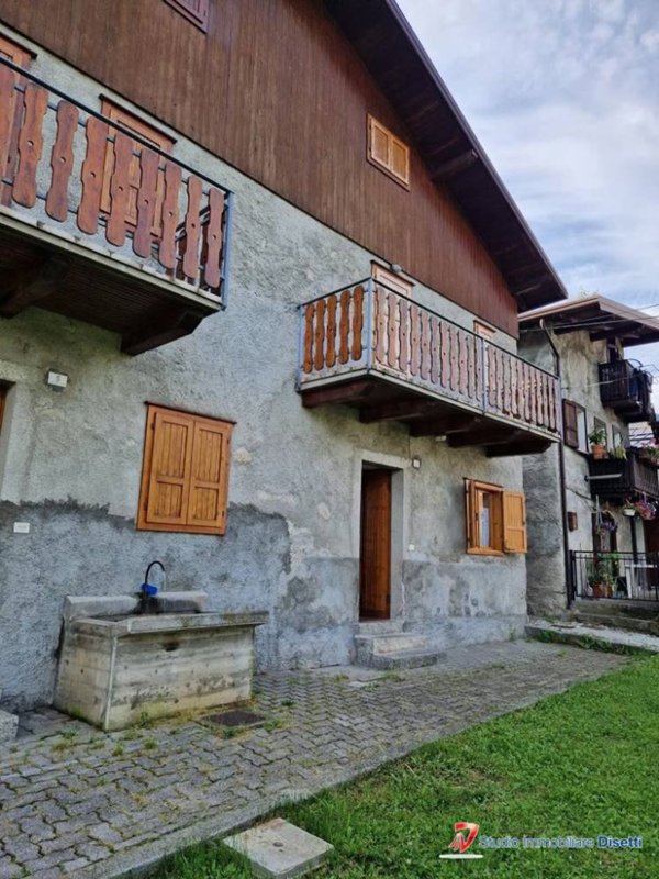 casa indipendente in vendita a Sonico