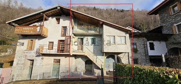 casa indipendente in vendita a Sonico