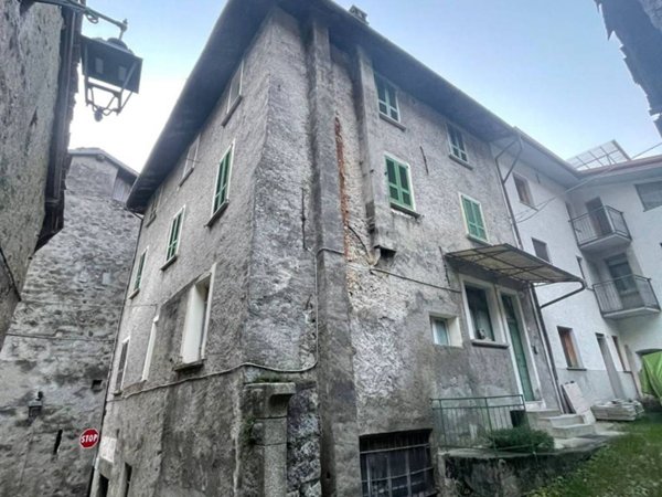 casa indipendente in vendita a Sonico