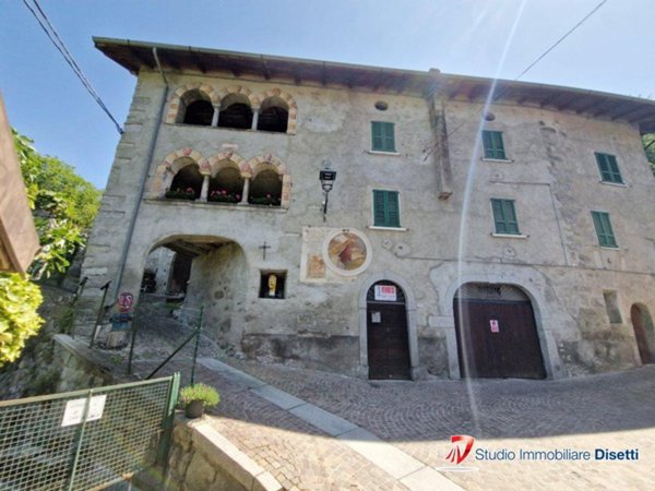 casa indipendente in vendita a Sonico