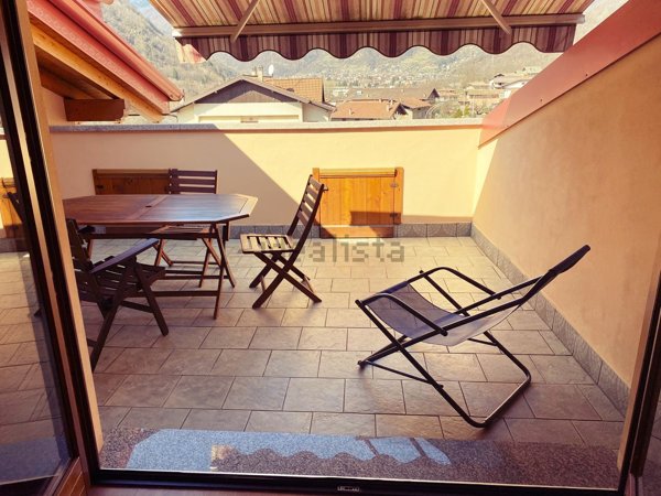 casa indipendente in vendita a Sonico