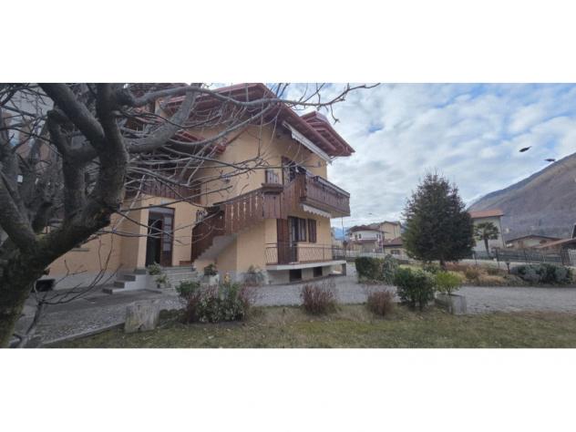 casa indipendente in vendita a Sonico