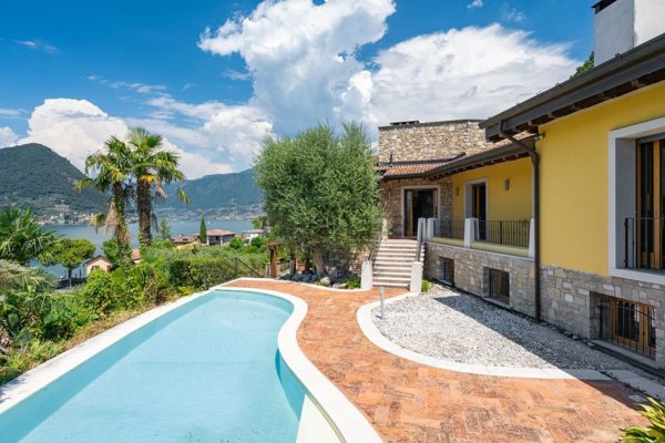 casa indipendente in vendita a Sulzano in zona Martignago