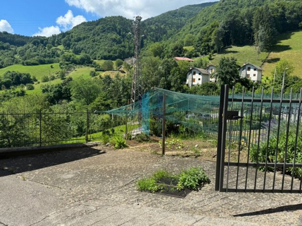 casa semindipendente in vendita a Tavernole sul Mella in zona Pezzoro