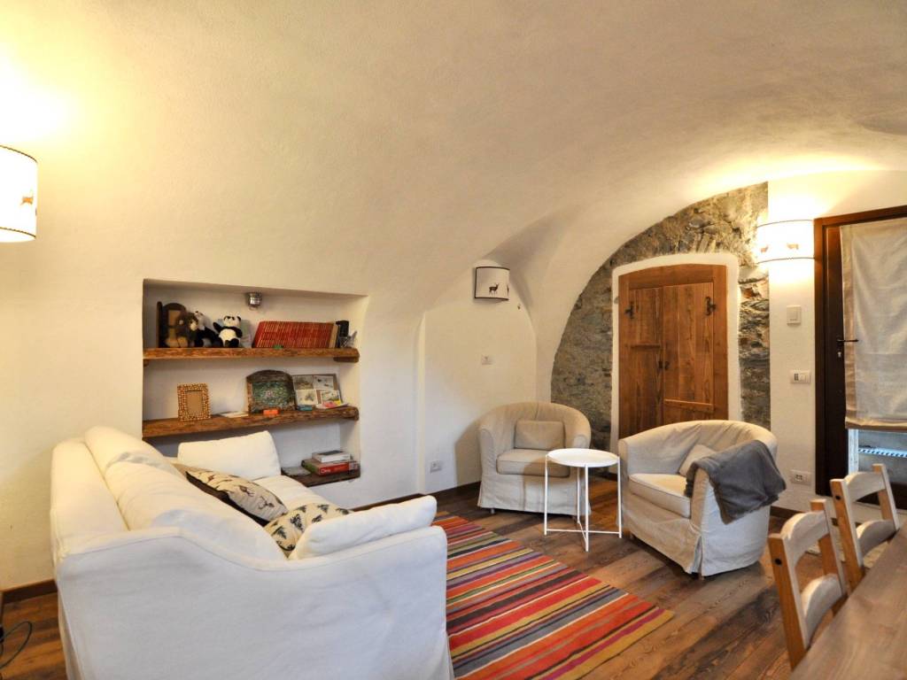 appartamento in vendita a Cesana Torinese