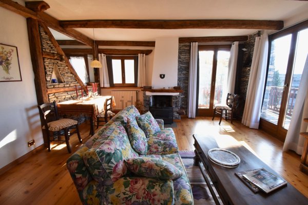 appartamento in vendita a Cesana Torinese in zona Champlas Seguin