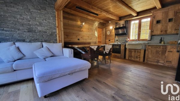 appartamento in vendita a Cesana Torinese in zona Mollières