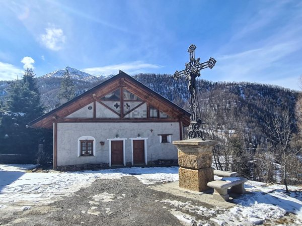 casa indipendente in vendita a Cesana Torinese
