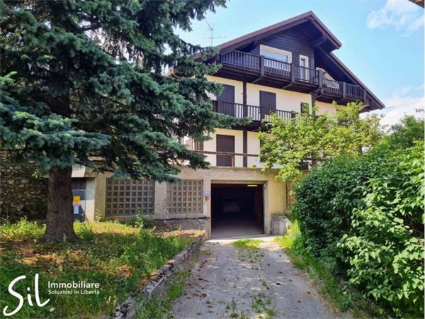 appartamento in vendita a Cesana Torinese