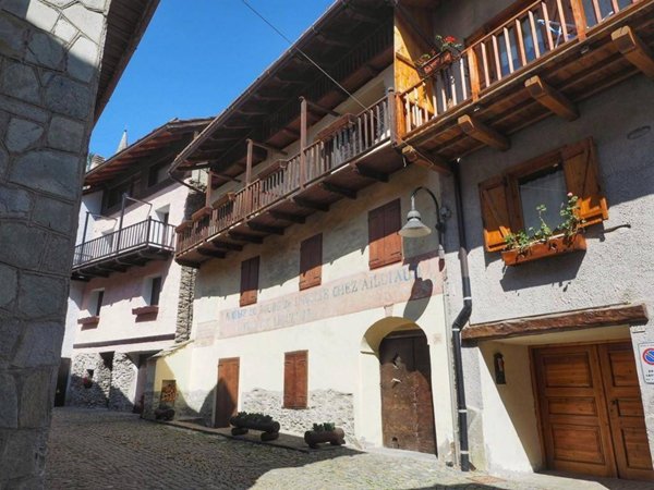 appartamento in vendita a Cesana Torinese