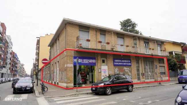 locale commerciale in vendita a Cesana Torinese
