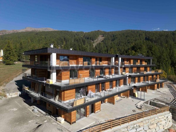 appartamento in vendita a Cesana Torinese in zona San Sicario Alto