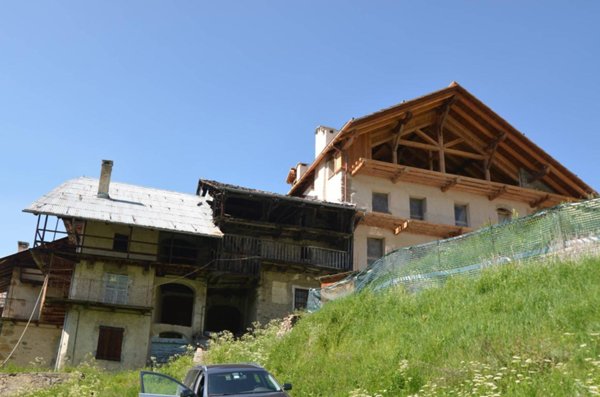 negozio in vendita a Cesana Torinese in zona Thures