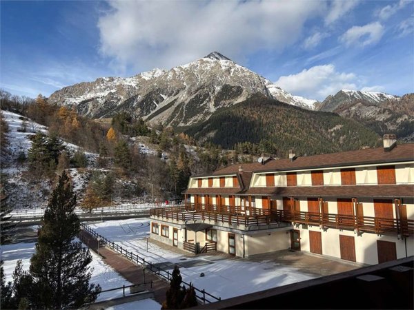 appartamento in vendita a Cesana Torinese