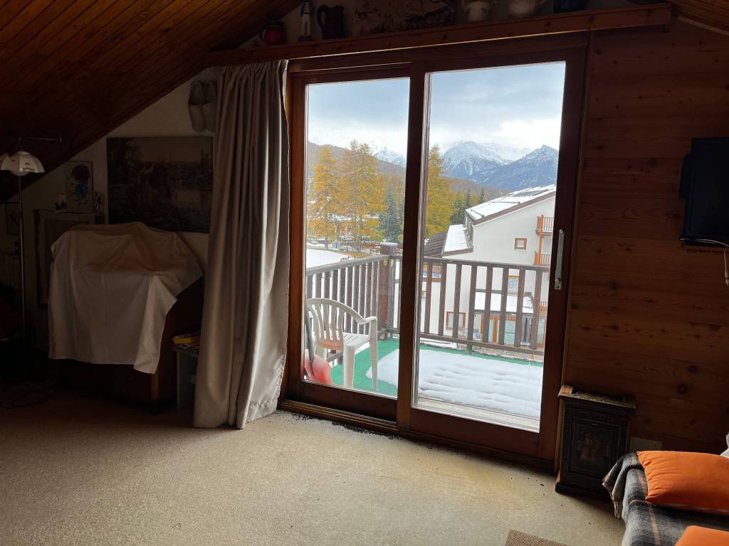 appartamento in vendita a Cesana Torinese