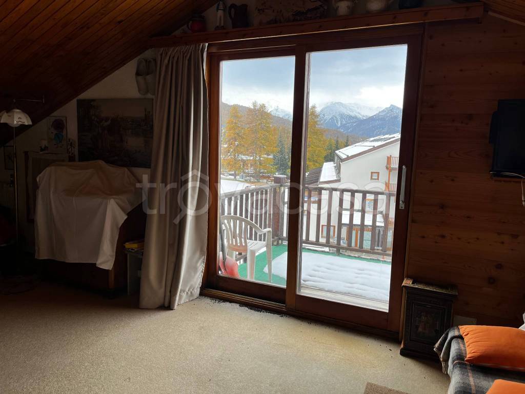 appartamento in vendita a Cesana Torinese