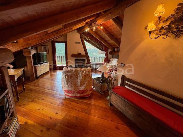 appartamento in vendita a Cesana Torinese