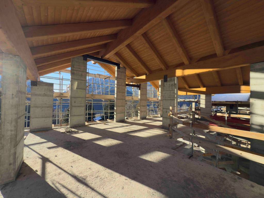 casa indipendente in vendita a Cesana Torinese