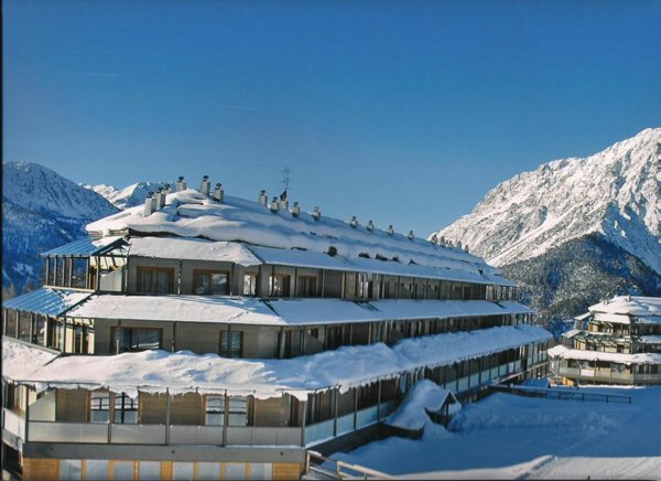 appartamento in vendita a Cesana Torinese in zona San Sicario Alto