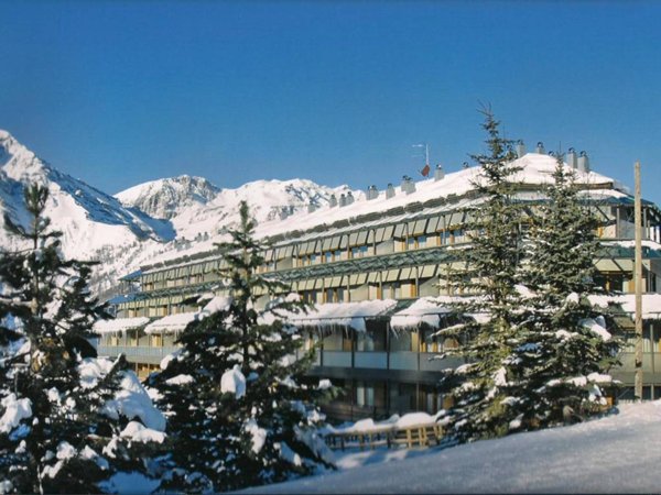 appartamento in vendita a Cesana Torinese in zona San Sicario Alto