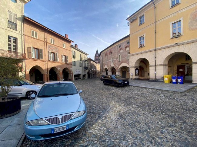 locale commerciale in vendita a Cesana Torinese