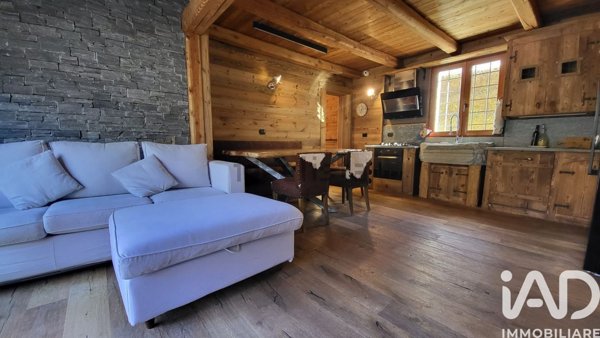 appartamento in vendita a Cesana Torinese in zona Mollières