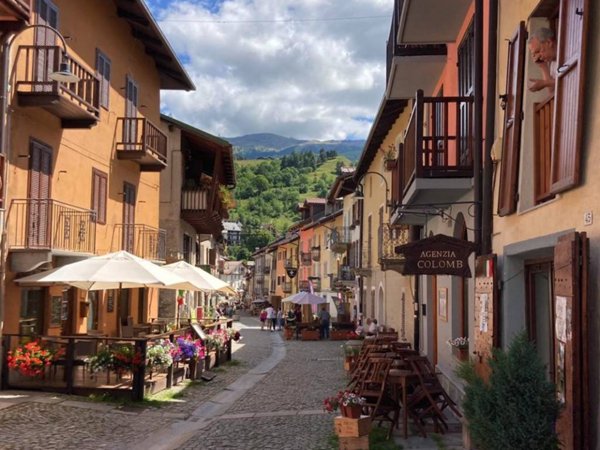 appartamento in vendita a Cesana Torinese