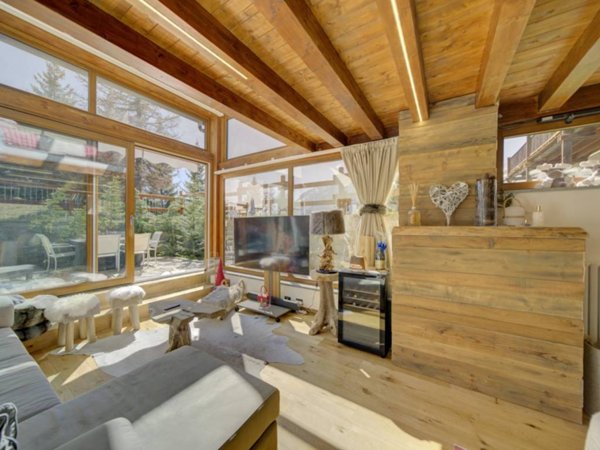 appartamento in vendita a Cesana Torinese in zona San Sicario Alto